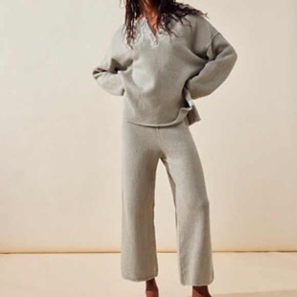 NWT Free People Hailee Sweater Set in Salt Water Khaki - Picture 1 of 4